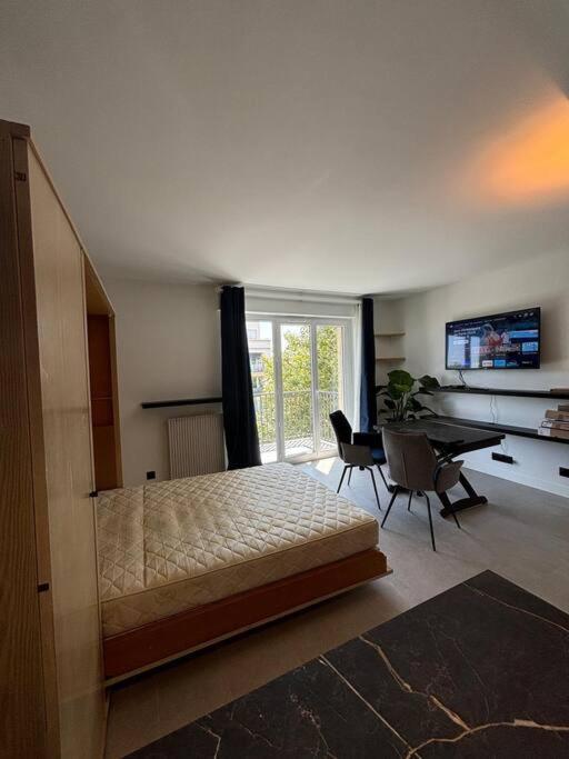 Studio A Courbevoie 92 Esterno foto