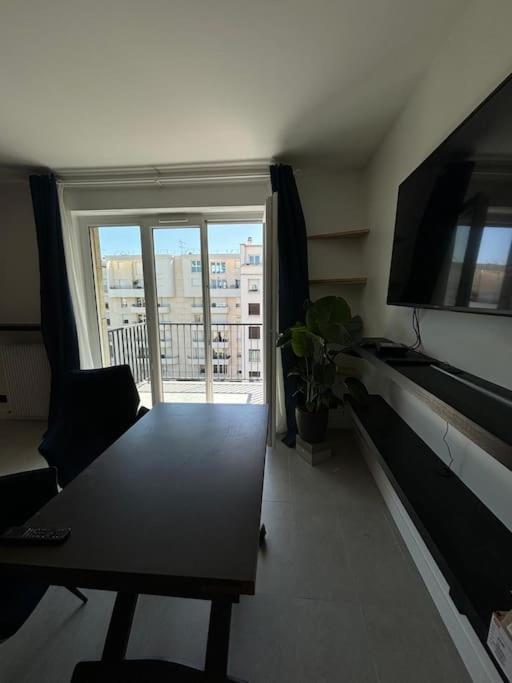 Studio A Courbevoie 92 Esterno foto